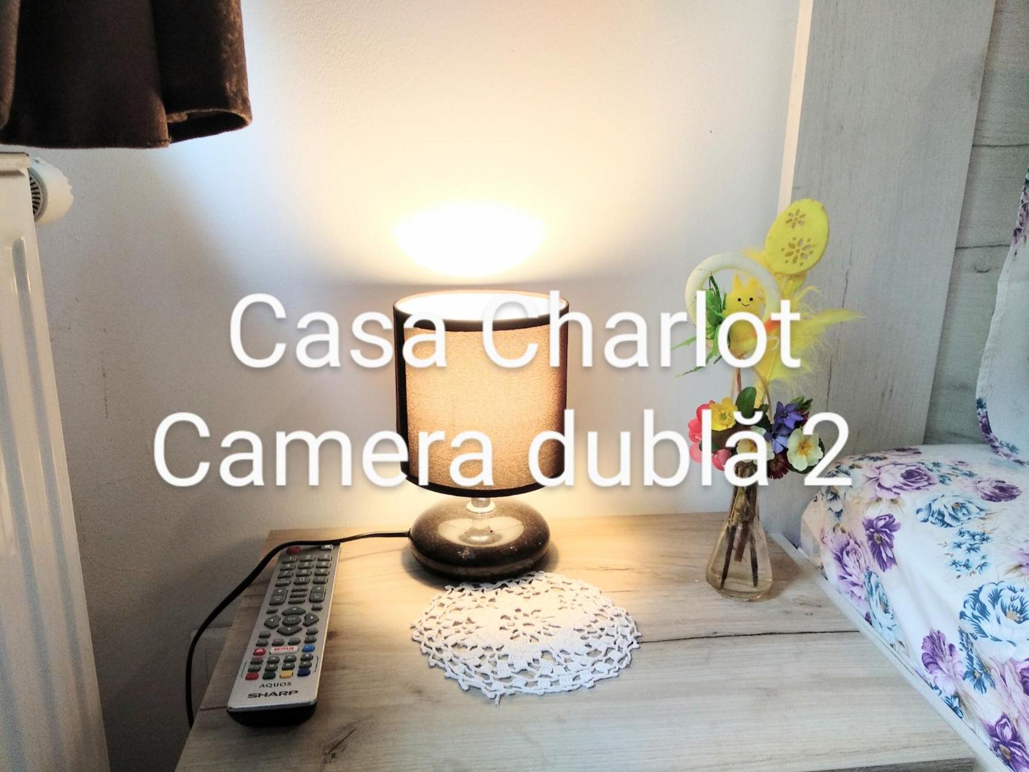 Appartamento Casa Charlot Braşov Esterno foto