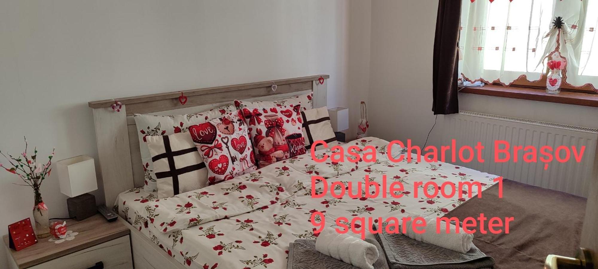 Appartamento Casa Charlot Braşov Esterno foto