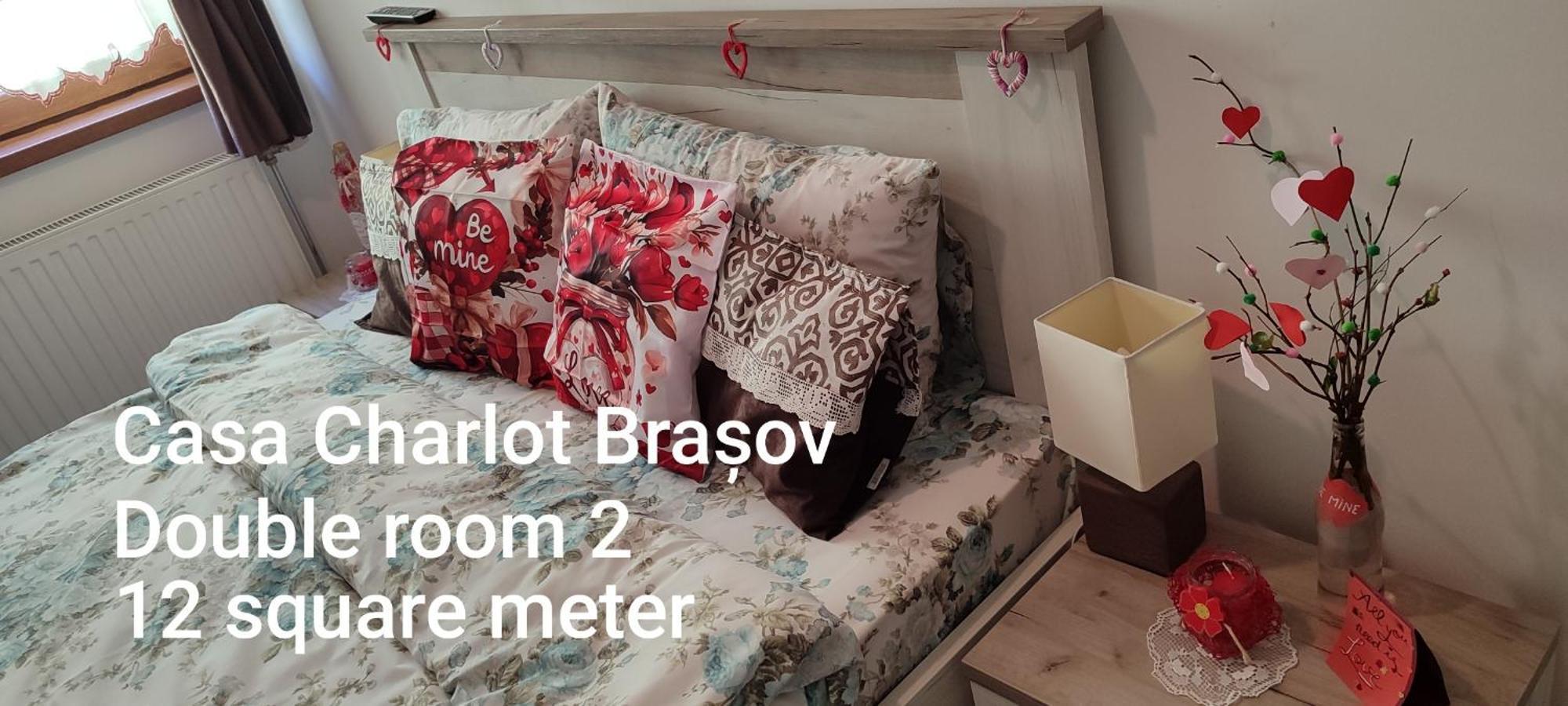 Appartamento Casa Charlot Braşov Esterno foto