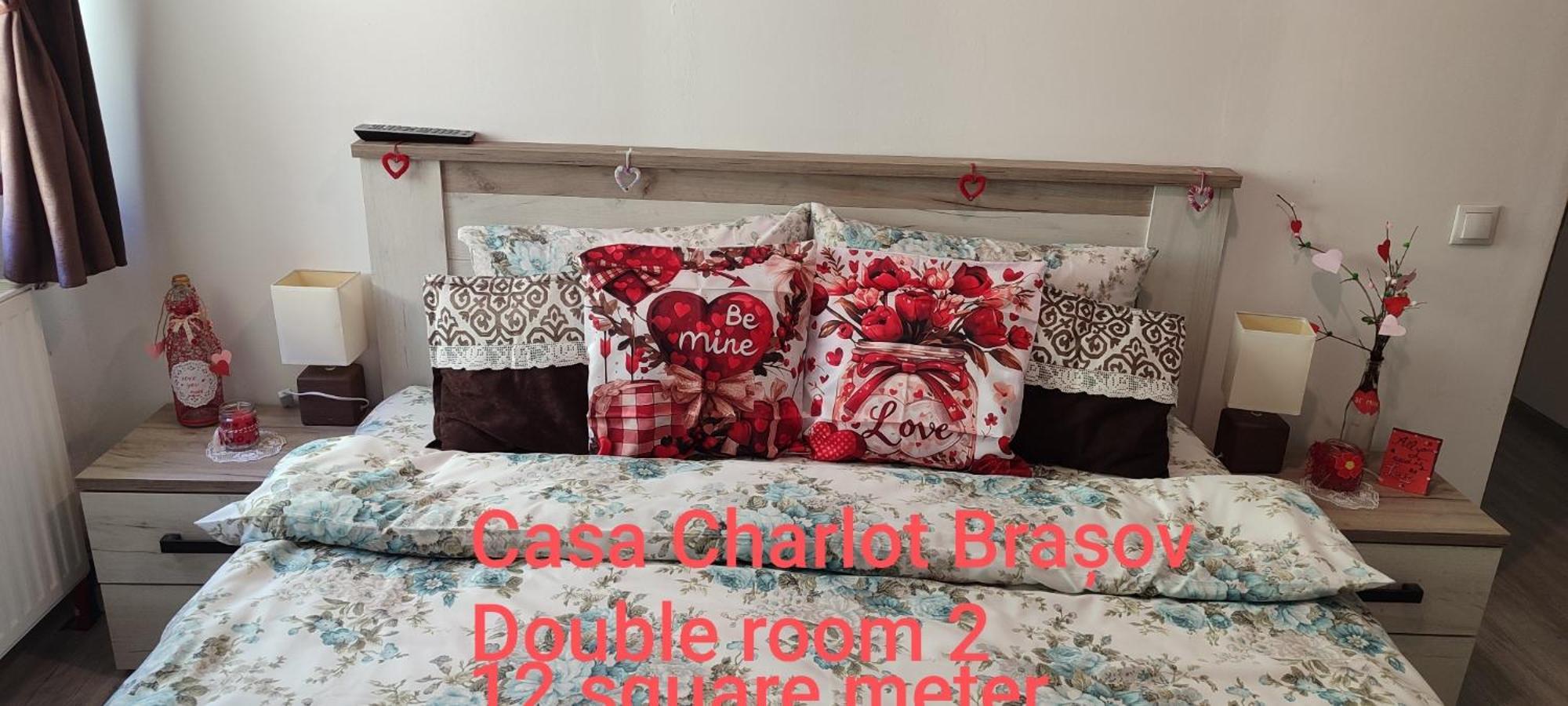 Appartamento Casa Charlot Braşov Esterno foto