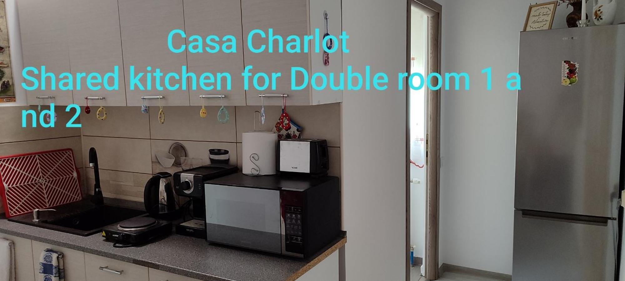 Appartamento Casa Charlot Braşov Esterno foto