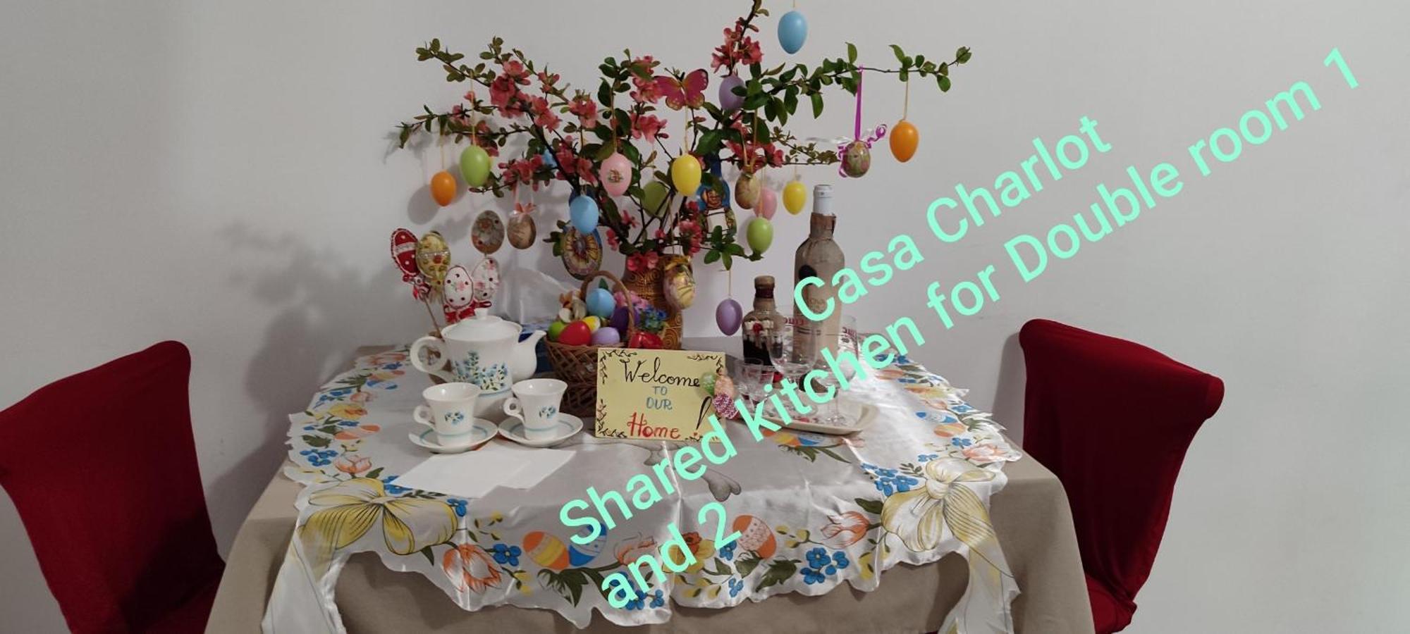 Appartamento Casa Charlot Braşov Esterno foto